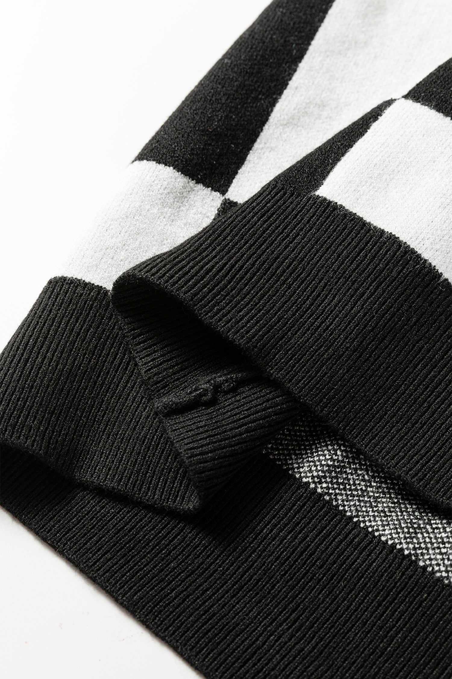 Black Checkered Pattern Loose Drop Shoulder Half Sleeve Sweater