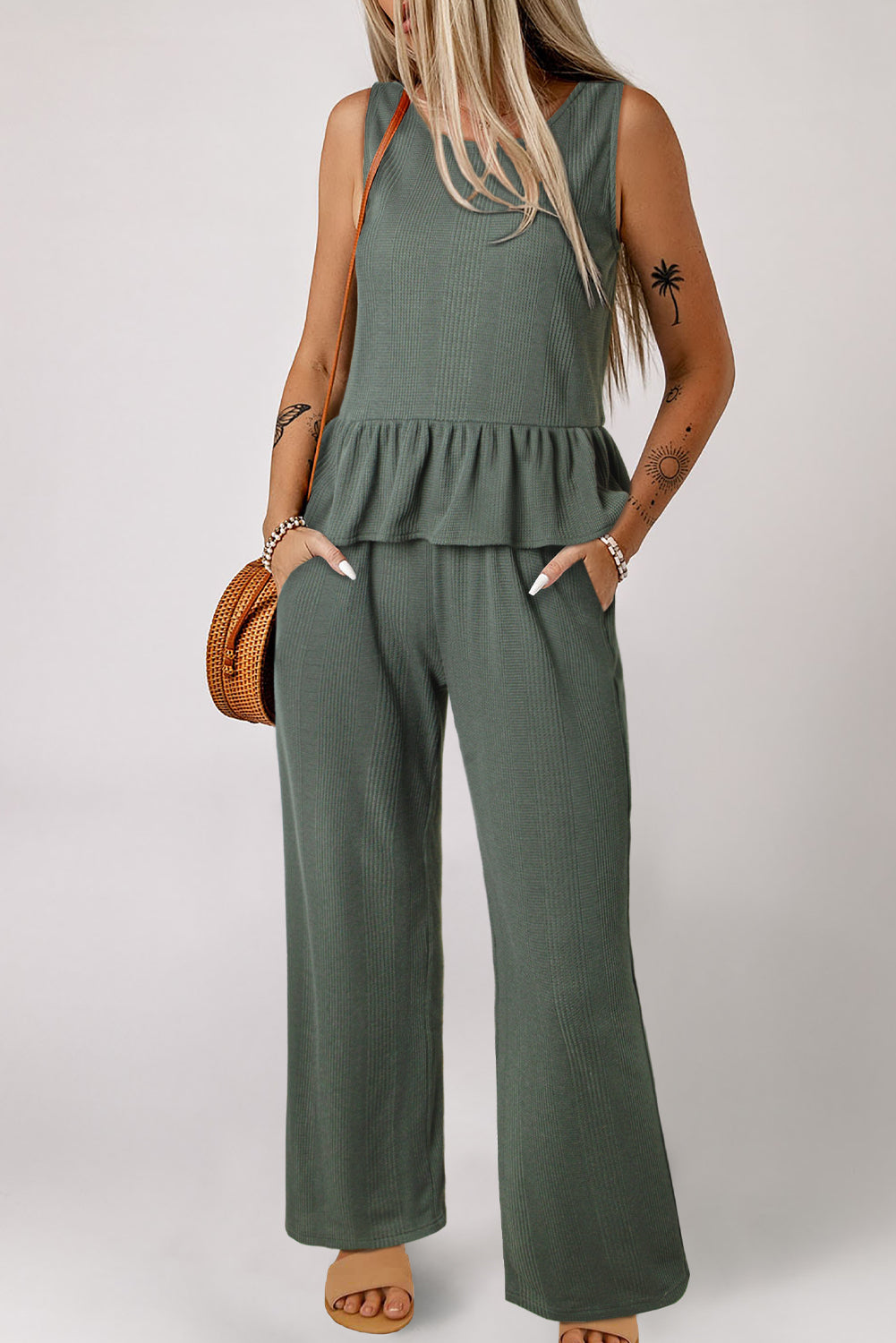 Duffel Green Solid Color Ribbed Ruffle Tank Top and Pants Set