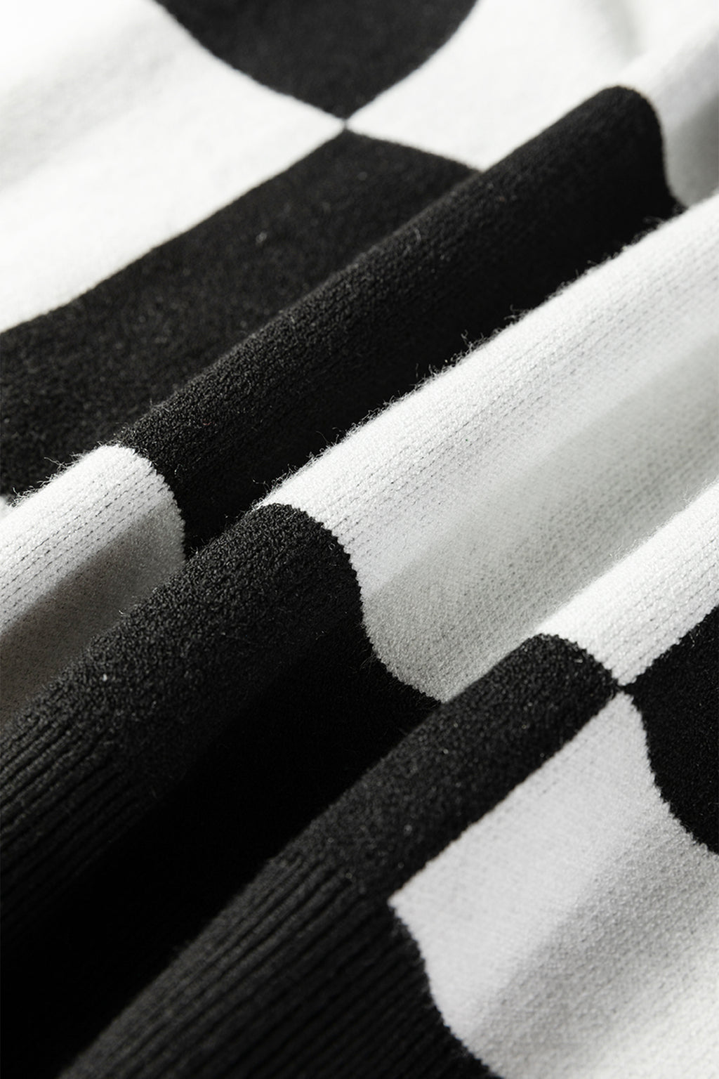 Black Checkered Pattern Loose Drop Shoulder Half Sleeve Sweater